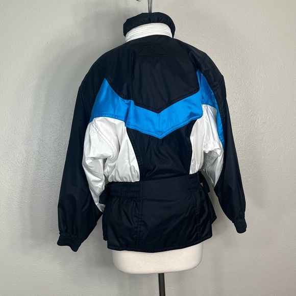 Vintage Descente blue, black, white size 14 ski/snowboard jacket - Picture 4 of 10
